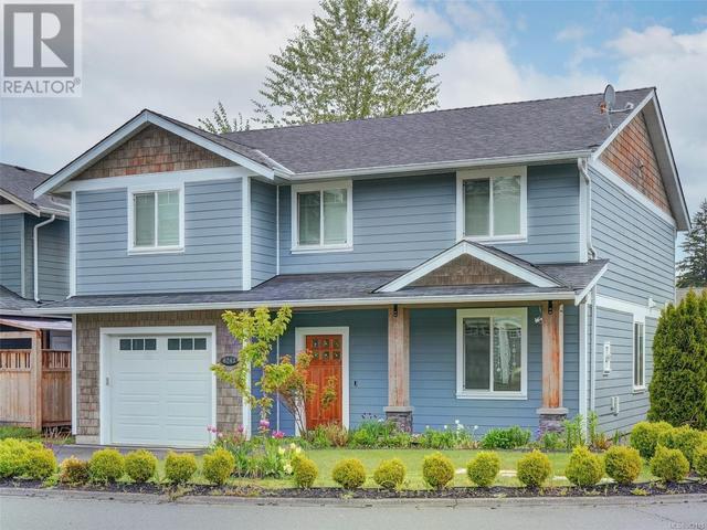 6243 Averill Dr, House detached with 4 bedrooms, 3 bathrooms and 3 parking in North Cowichan BC | Image 1