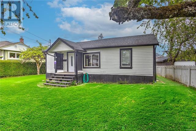 163 Second St, House detached with 2 bedrooms, 1 bathrooms and 3 parking in Duncan BC | Image 1