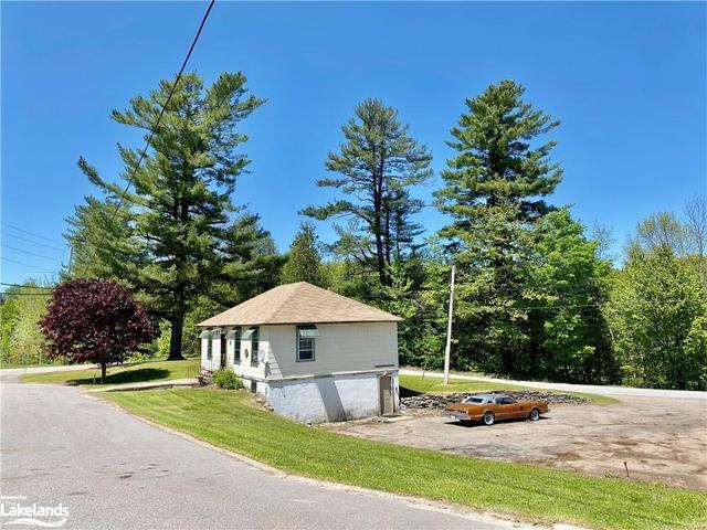 10501 County 503 Highway, House detached with 3 bedrooms, 1 bathrooms and 10 parking in Highlands East ON | Image 23