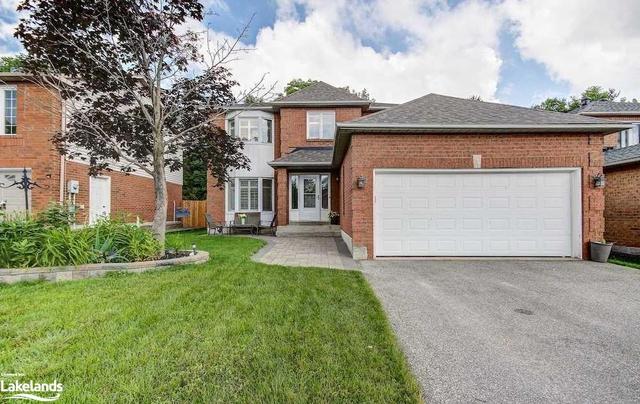 18 Frontier Ave, House detached with 4 bedrooms, 3 bathrooms and 4 parking in Orillia ON | Image 1