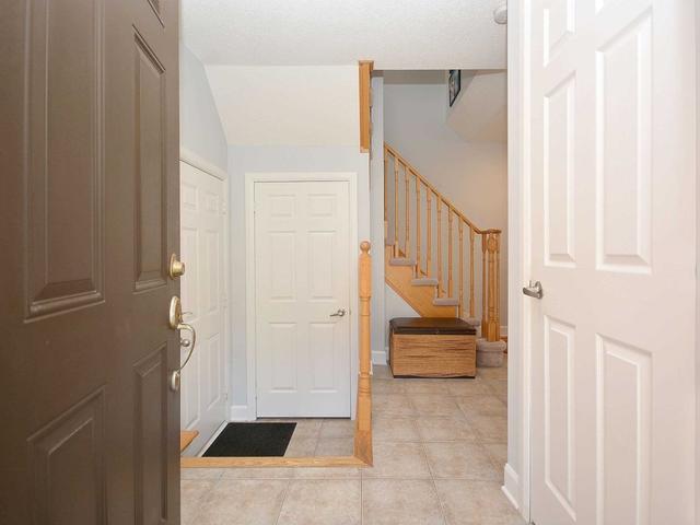 3180 Joel Kerbel Pl, House attached with 3 bedrooms, 3 bathrooms and 3 parking in Mississauga ON | Image 34