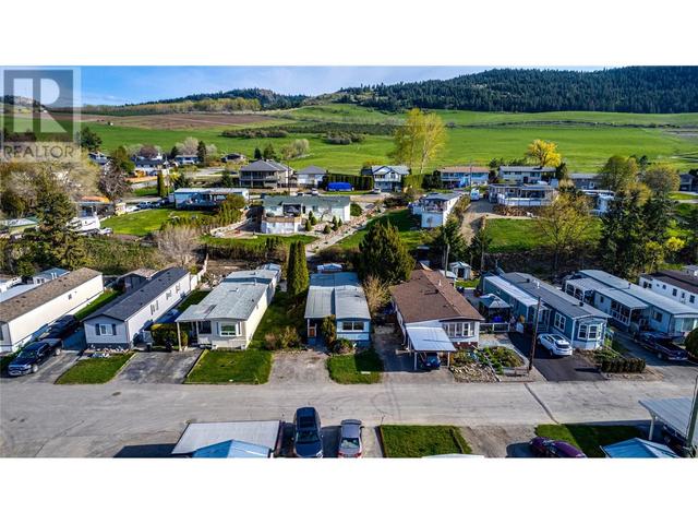 36 - 6902 Okanagan Landing Rd, House other with 3 bedrooms, 1 bathrooms and 2 parking in Vernon BC | Image 3