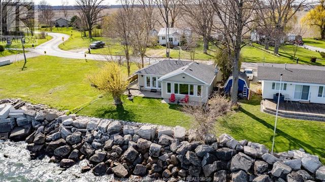 178 Lakeshore, House detached with 1 bedrooms, 1 bathrooms and null parking in Wainfleet ON | Image 2