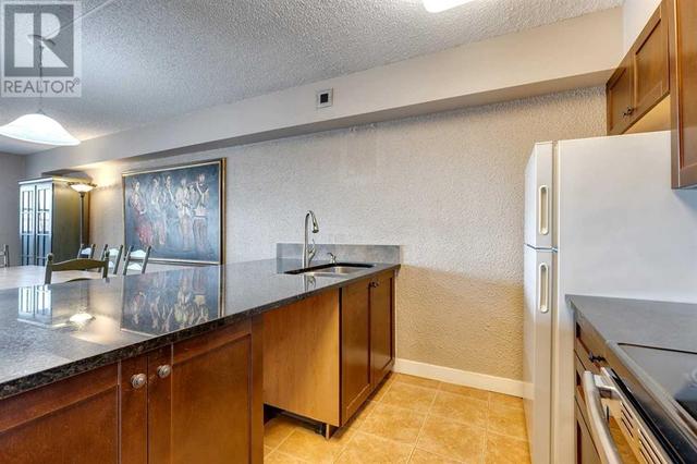 2906 - 221 6 Ave Se, Condo with 2 bedrooms, 1 bathrooms and 2 parking in Calgary AB | Image 7