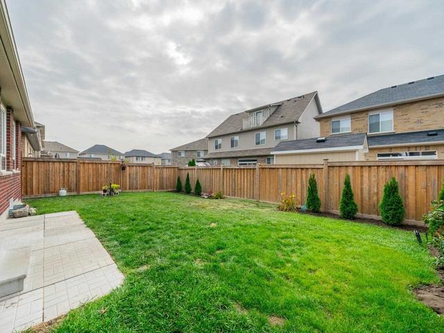 177 Iribelle Ave, House detached with 4 bedrooms, 3 bathrooms and 6 parking in Oshawa ON | Image 22