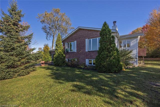 1877 Macalpine Rd, House detached with 4 bedrooms, 2 bathrooms and 6 parking in Kingston ON | Image 12