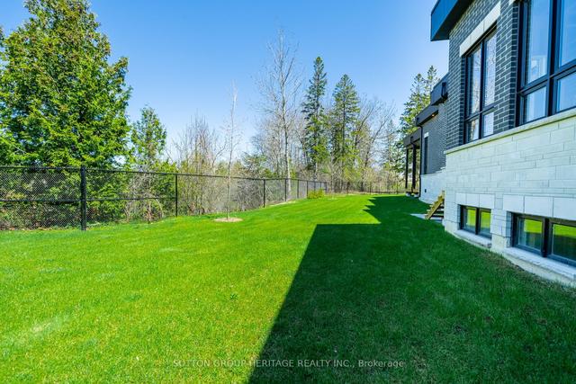 6 - 520 Rossland Rd W, House detached with 3 bedrooms, 5 bathrooms and 4 parking in Ajax ON | Image 5