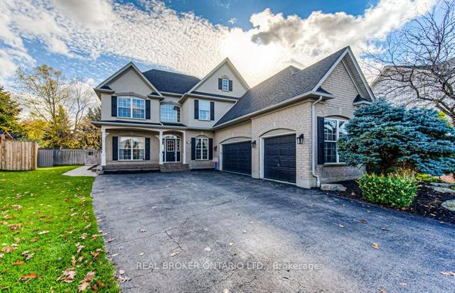 55 Woodcrest Ct, House detached with 5 bedrooms, 4 bathrooms and 11 parking in Kitchener ON | Image 12
