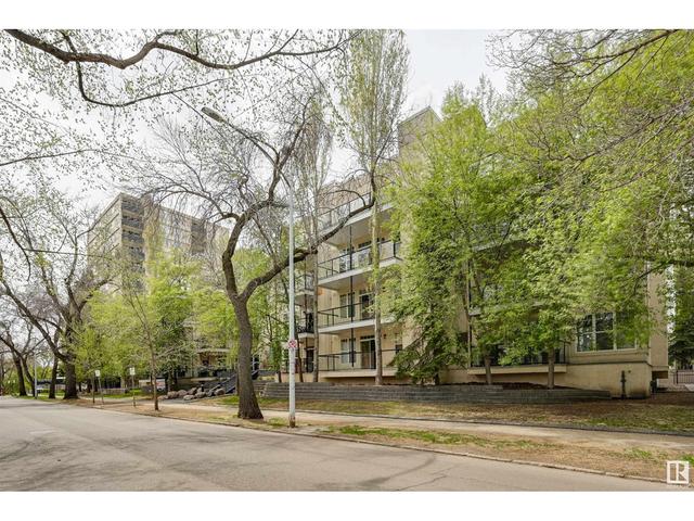 210 - 9828 112 St Nw, Condo with 2 bedrooms, 1 bathrooms and 2 parking in Edmonton AB | Image 35