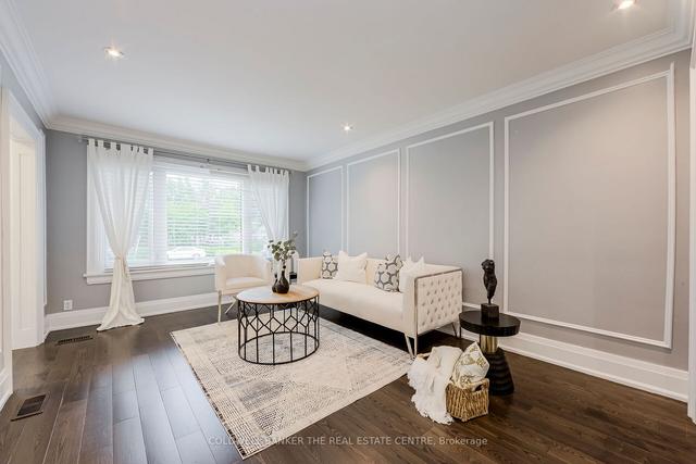 80 Marble Arch Cres W, House detached with 2 bedrooms, 2 bathrooms and 4 parking in Toronto ON | Image 35