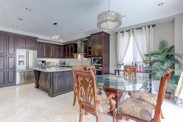 106 Garyscholl Rd, House detached with 4 bedrooms, 5 bathrooms and 6 parking in Vaughan ON | Image 2