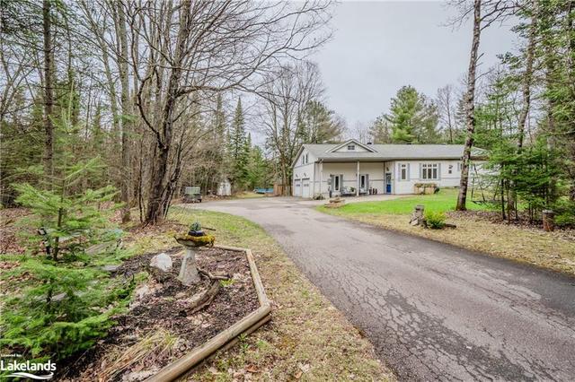 157 N Waseosa Lake Rd, House detached with 3 bedrooms, 2 bathrooms and 8 parking in Huntsville ON | Image 43