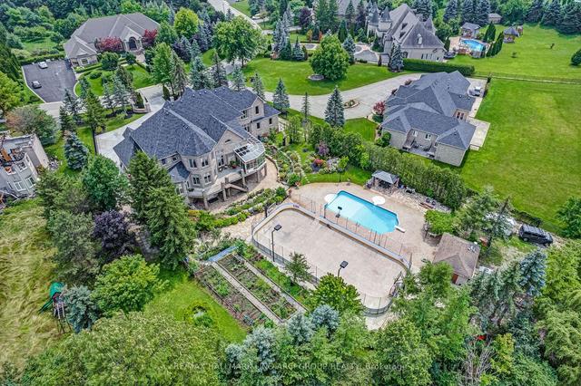 76 Abbruzze Ct, House detached with 4 bedrooms, 5 bathrooms and 20 parking in Vaughan ON | Image 30