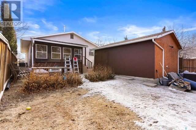 86 Young Crescent, House detached with 3 bedrooms, 2 bathrooms and null parking in Regina SK | Image 24
