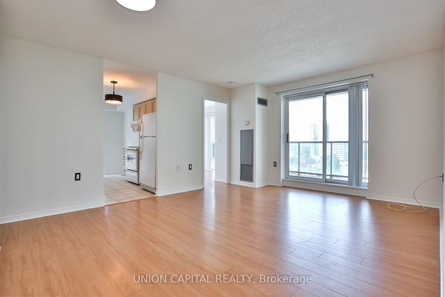 1007 - 26 Olive Ave, Condo with 2 bedrooms, 1 bathrooms and 1 parking in Toronto ON | Image 27