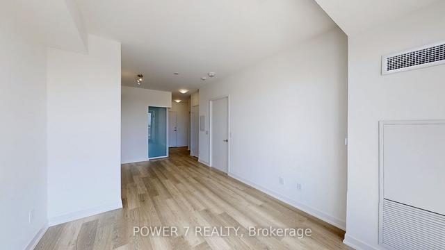723 - 2 David Eyer Rd, Condo with 1 bedrooms, 2 bathrooms and 1 parking in Richmond Hill ON | Image 30