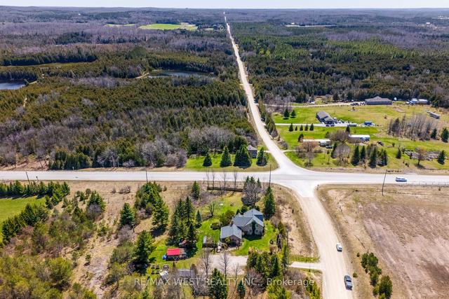 473561 Camp Oliver Rd, House detached with 5 bedrooms, 2 bathrooms and 14 parking in West Grey ON | Image 16