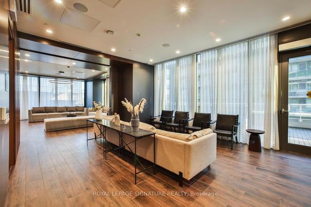 3203 - 70 Annie Craig Dr, Condo with 1 bedrooms, 2 bathrooms and 1 parking in Toronto ON | Image 21