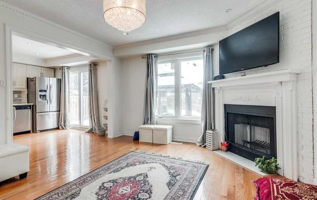 46 Wheeling Dr, House detached with 4 bedrooms, 4 bathrooms and 6 parking in Toronto ON | Image 7