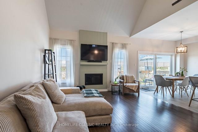 18 Bluestone Cres, Townhouse with 2 bedrooms, 3 bathrooms and 2 parking in Brampton ON | Image 34