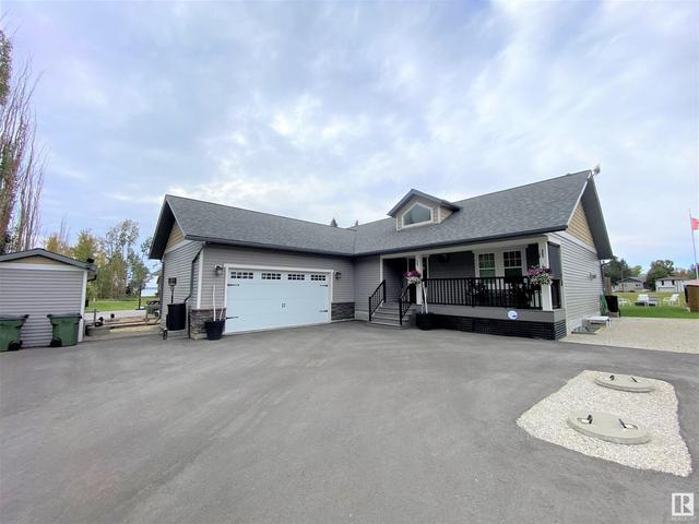 109 1st St, House detached with 5 bedrooms, 3 bathrooms and null parking in Yellowstone AB | Image 7