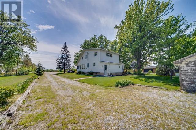 289 Rd 11, House detached with 5 bedrooms, 1 bathrooms and null parking in Kingsville ON | Image 47