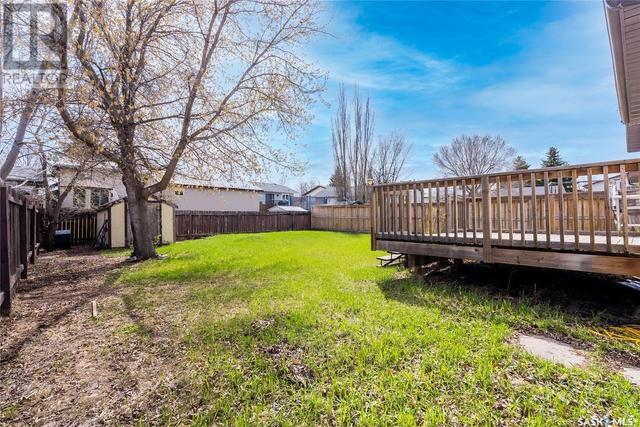 535 Bowman Lane, House detached with 4 bedrooms, 2 bathrooms and null parking in Saskatoon SK | Image 37
