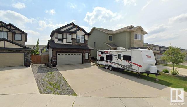 4 Meadowland Gd, House detached with 5 bedrooms, 2 bathrooms and 6 parking in Spruce Grove AB | Image 2