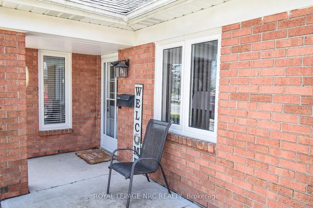 4 - 23 Nova Cres, Condo with 2 bedrooms, 1 bathrooms and 1 parking in Welland ON | Image 12