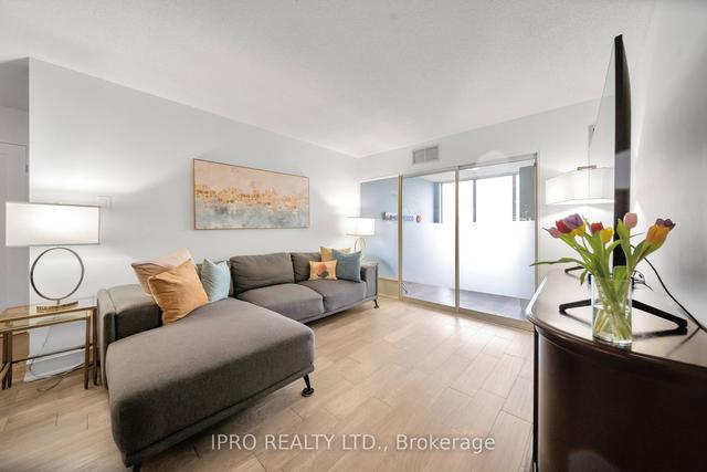 1008 - 20 Cherrytree Dr, Condo with 2 bedrooms, 2 bathrooms and 1 parking in Brampton ON | Image 38
