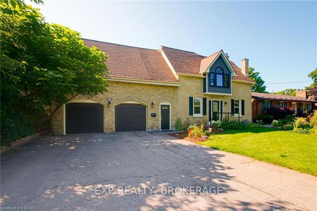 1075 Pond View Rd, House detached with 4 bedrooms, 3 bathrooms and 6 parking in London ON | Image 1