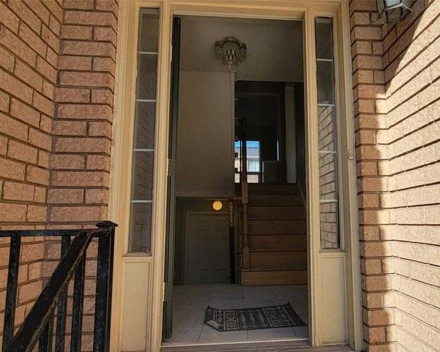 145 - 2 Sir Lou Dr S, Townhouse with 3 bedrooms, 2 bathrooms and 2 parking in Brampton ON | Image 12