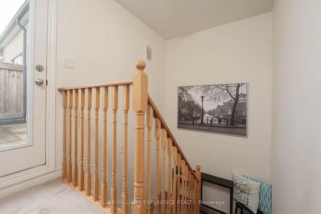6 - 04 2420 Baronwood Dr, Townhouse with 2 bedrooms, 3 bathrooms and 1 parking in Oakville ON | Image 16