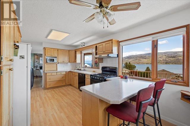 6514 Ferguson Pl, House detached with 4 bedrooms, 2 bathrooms and 7 parking in Peachland BC | Image 13