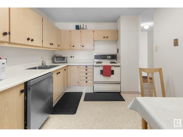 701 - 11027 87 Ave Nw, Condo with 2 bedrooms, 2 bathrooms and null parking in Edmonton AB | Image 3