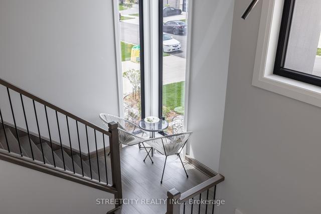 2405 Brayford Cres, House detached with 0 bedrooms, 3 bathrooms and 6 parking in London ON | Image 8