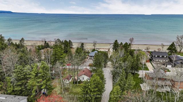 26 39th St N, House detached with 3 bedrooms, 1 bathrooms and 8 parking in Wasaga Beach ON | Image 7