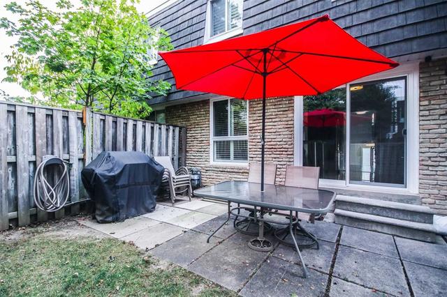 3 Tangle Briarway, Townhouse with 3 bedrooms, 2 bathrooms and 2 parking in Toronto ON | Image 33
