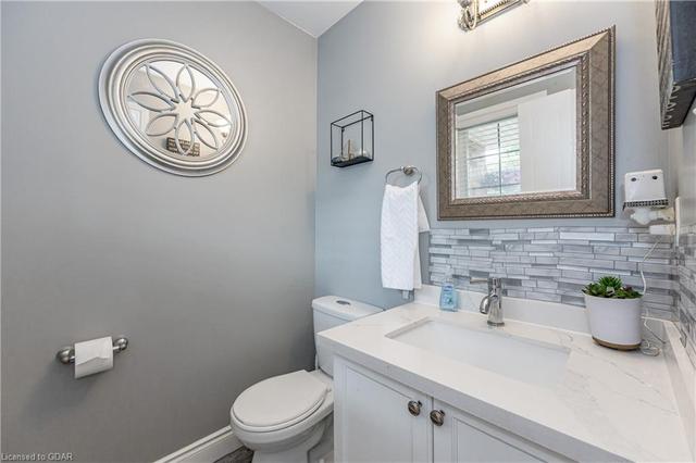 50 Schiedel Drive, House semidetached with 3 bedrooms, 1 bathrooms and 3 parking in Guelph ON | Image 4