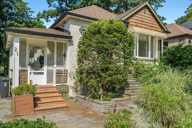 21 Glen Davis Cres, House detached with 4 bedrooms, 5 bathrooms and 2 parking in Toronto ON | Image 5