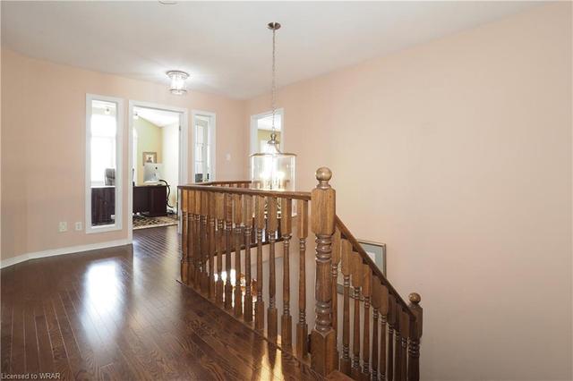 30 Winding Wood Cres, House detached with 4 bedrooms, 2 bathrooms and 4 parking in Kitchener ON | Image 19