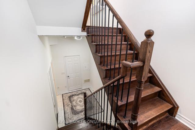 30 - 7 Brighton Pl, Townhouse with 3 bedrooms, 3 bathrooms and 2 parking in Vaughan ON | Image 32