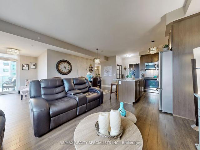 702 - 55 Yorkland Blvd, Condo with 2 bedrooms, 2 bathrooms and 1 parking in Brampton ON | Image 40