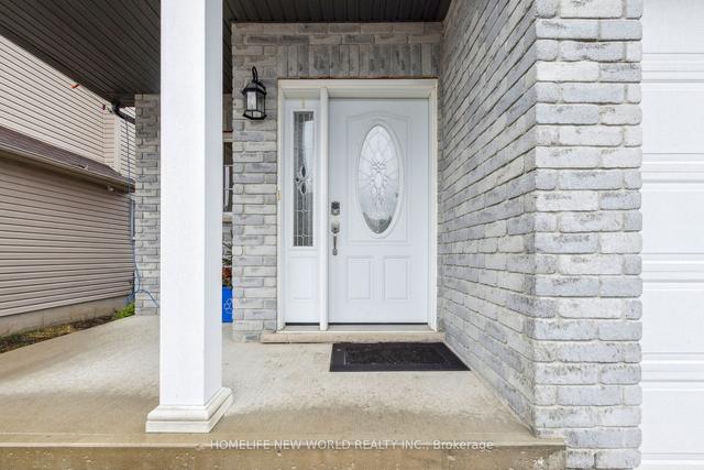 106 Iron Gate St, House detached with 3 bedrooms, 3 bathrooms and 3 parking in Kitchener ON | Image 23
