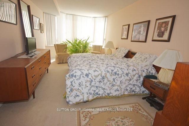 602 - 7 Townsgate Dr, Condo with 2 bedrooms, 2 bathrooms and 1 parking in Vaughan ON | Image 5