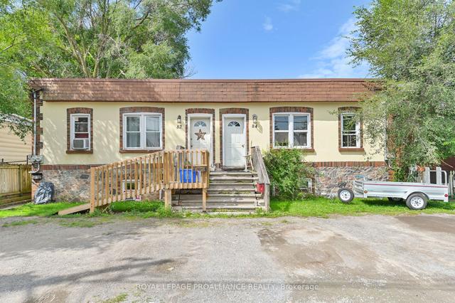 82-84 West St, House detached with 4 bedrooms, 4 bathrooms and 5 parking in Quinte West ON | Image 1