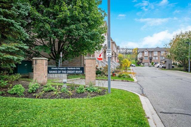 35 Palomino Tr, Townhouse with 3 bedrooms, 4 bathrooms and 2 parking in Halton Hills ON | Image 20