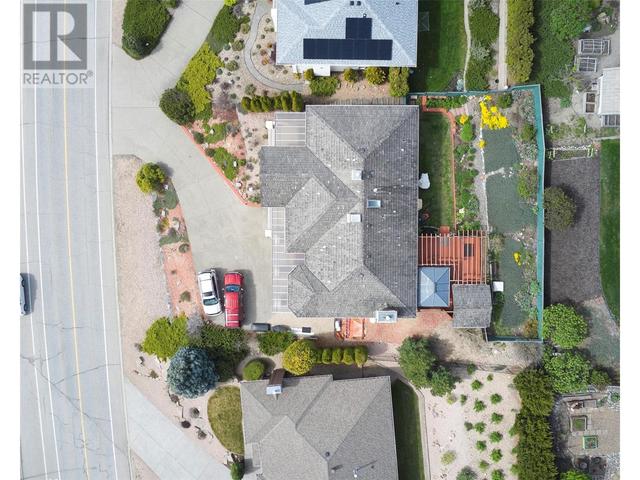 633 Middleton Way, House detached with 4 bedrooms, 3 bathrooms and 6 parking in Coldstream BC | Image 82