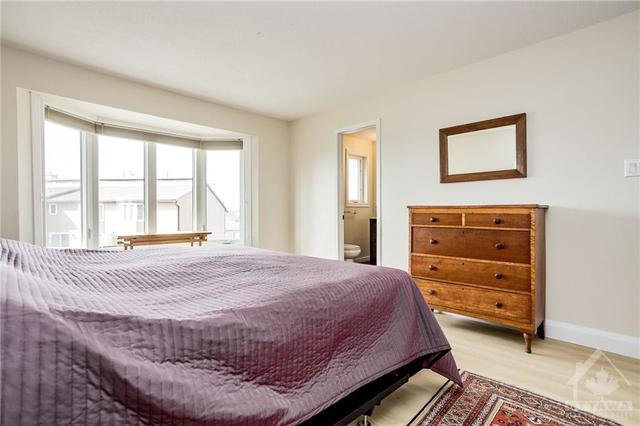 34 Huntview Private, Townhouse with 3 bedrooms, 4 bathrooms and 2 parking in Ottawa ON | Image 20