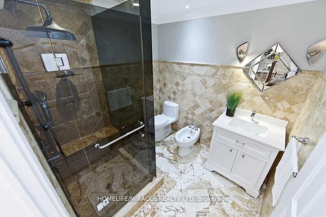 1757 Rowntree Crt, House detached with 7 bedrooms, 4 bathrooms and 6 parking in Mississauga ON | Image 14